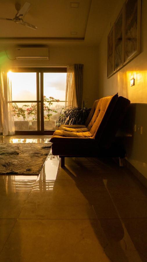 Bridge Service Apartment Hyderabad Eksteriør billede